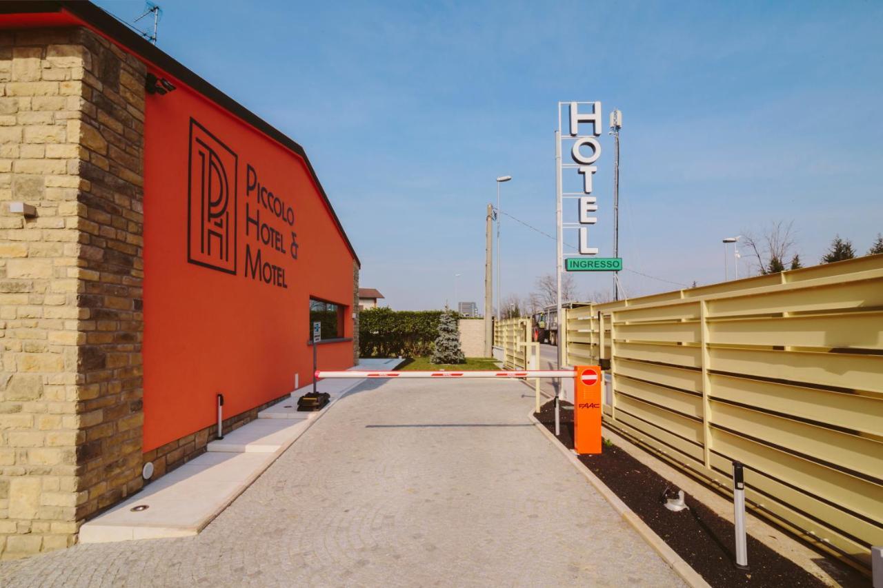 Piccolo Hotel Palosco Luaran gambar